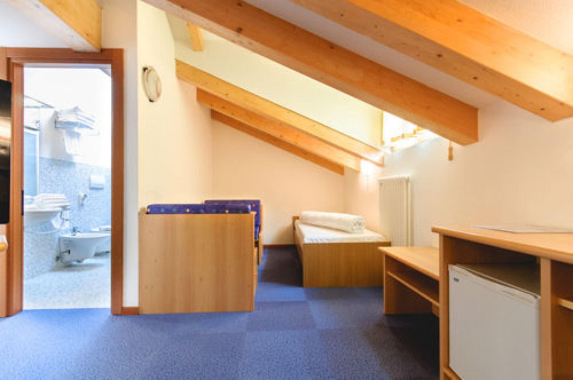 Hotel Bellamonte Predazzo Bagian luar foto