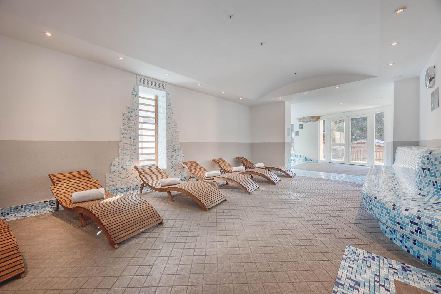 Hotel Bellamonte Predazzo Bagian luar foto