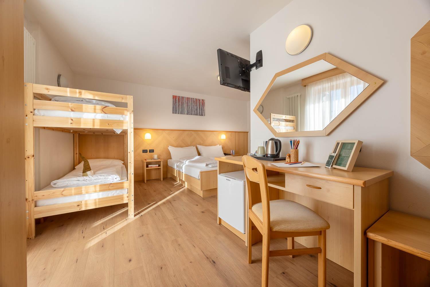 Hotel Bellamonte Predazzo Bagian luar foto