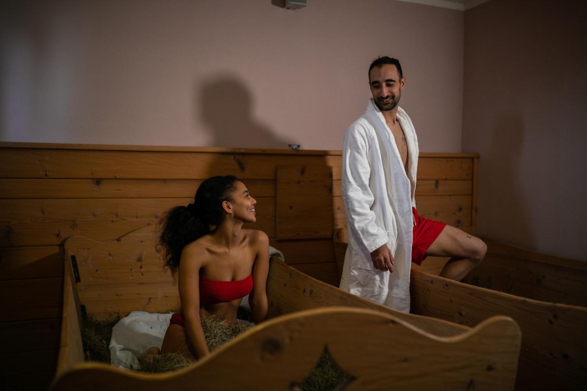 Hotel Bellamonte Predazzo Bagian luar foto
